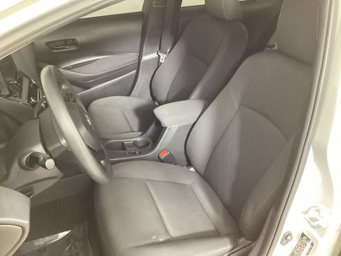 Used 2023 Toyota Corolla LE FWD image 12