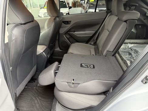 Certified 2024 Subaru Crosstrek 2.0i Premium image 29