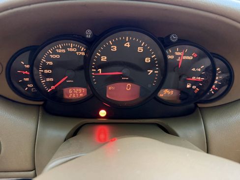 Used 2000 Porsche 911 Carrera RWD image 35