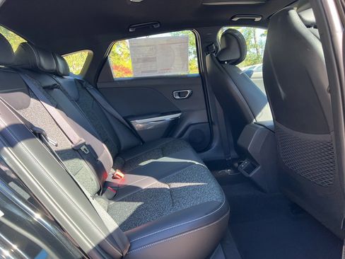 New 2025 Kia K4 GT-Line w/ GT-Line Sunroof Package image 13