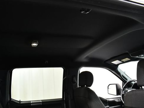 Used 2018 Ford F150 XLT w/ Equipment Group 302A Luxury AWD/4WD image 18