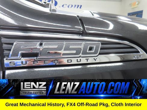 Used 2015 Ford F250 XLT w/ XLT Premium Package AWD/4WD image 37