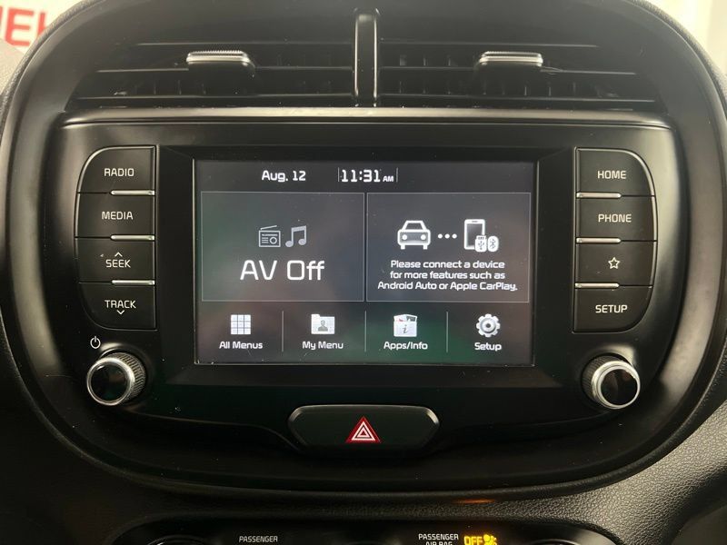 Used 2020 Kia Soul LX FWD image 25
