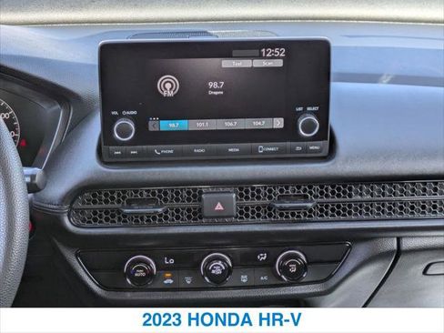Certified 2023 Honda HR-V LX image 17