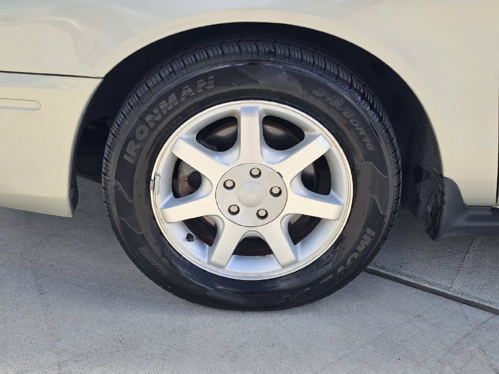 Used 2007 Ford Taurus SEL FWD image 5
