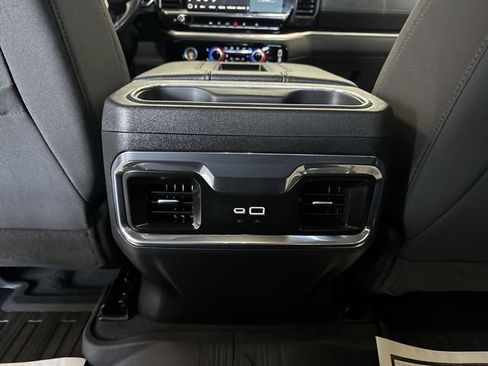 Certified 2022 GMC Sierra 1500 Elevation image 21