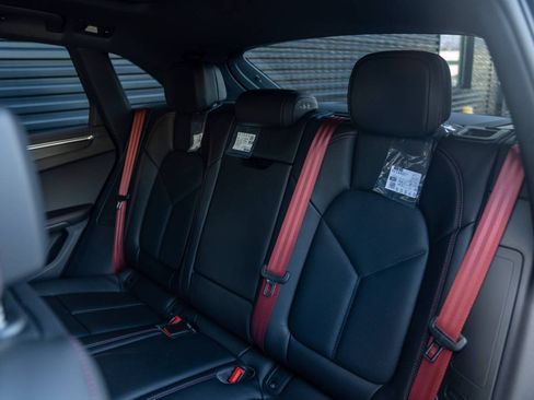 New 2026 Porsche Macan GTS AWD/4WD image 28