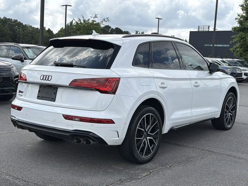 Used 2023 Audi SQ5 Prestige AWD/4WD image 5