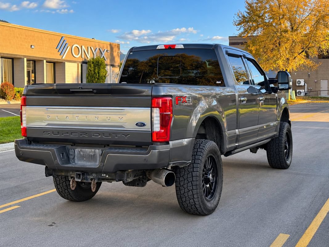 Used 2019 Ford F350 Platinum w/ Platinum Ultimate Package AWD/4WD image 5