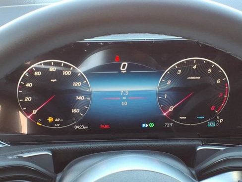 New 2026 Mercedes-Benz GLB 250 4MATIC image 11