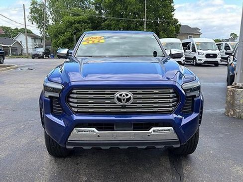 Used 2024 Toyota Tacoma Limited w/ Limited Package (LT) AWD/4WD image 2