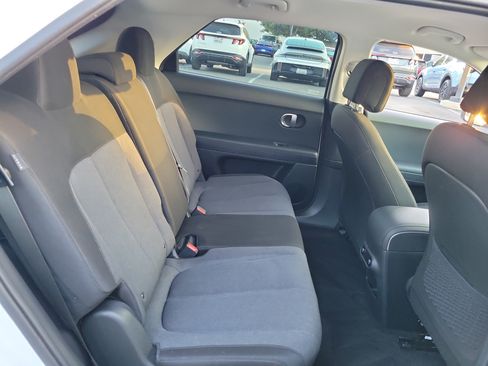 Certified 2024 Hyundai Ioniq 5 SEL RWD image 23