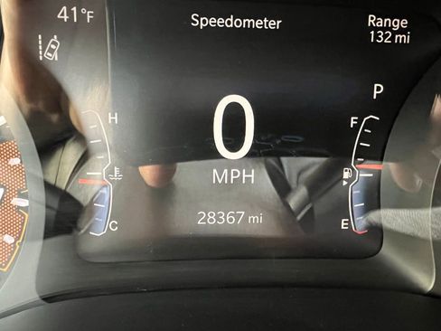 Used 2023 Jeep Compass Sport image 30