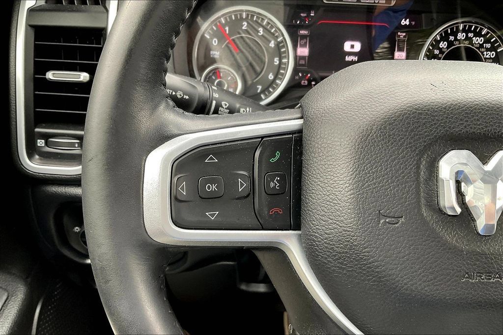 Used 2022 RAM 1500 Big Horn AWD/4WD image 11