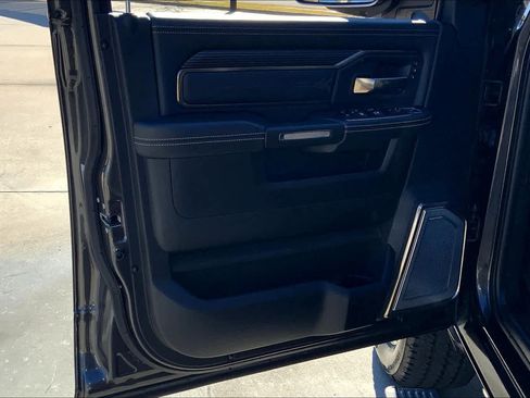 Used 2019 RAM 2500 Limited image 20