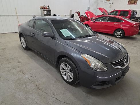 Used 2013 Nissan Altima 2.5 S image 16