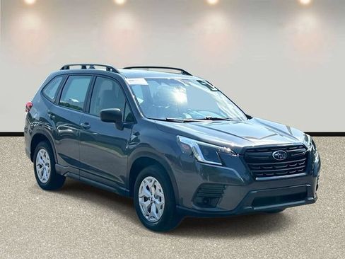 Used 2024 Subaru Forester AWD/4WD image 3