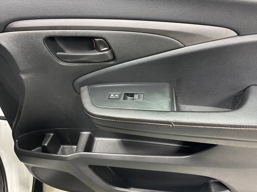 Used 2022 Honda Pilot TrailSport image 8