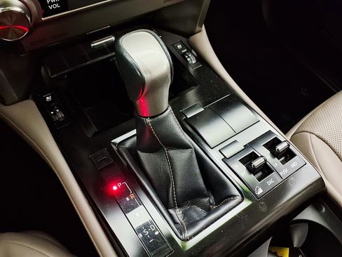 Used 2020 Lexus GX 460 Premium image 21