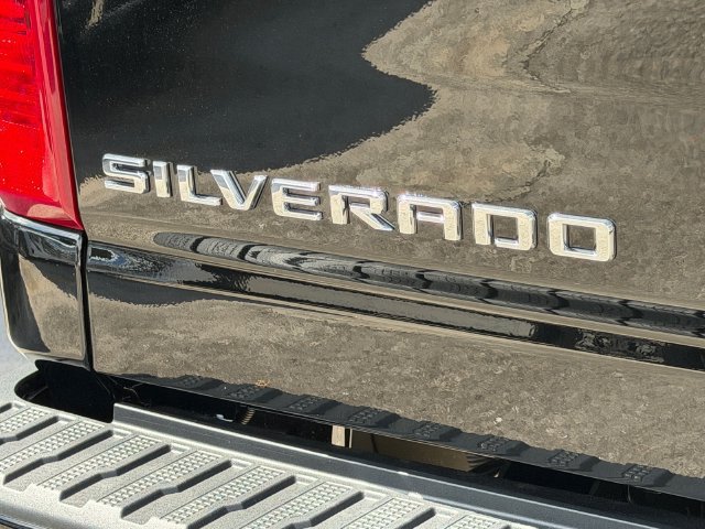 New 2026 Chevrolet Silverado 2500 Custom w/ Custom Value Package AWD/4WD image 9