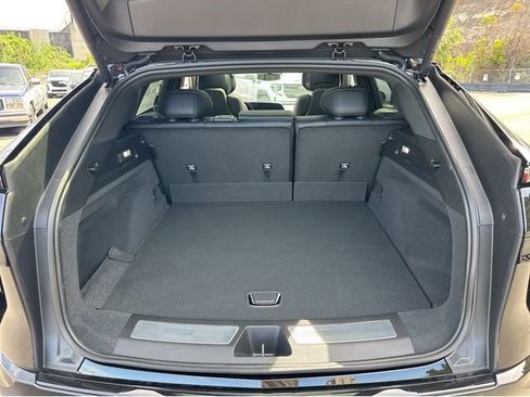 New 2026 Cadillac Lyriq Sport image 31