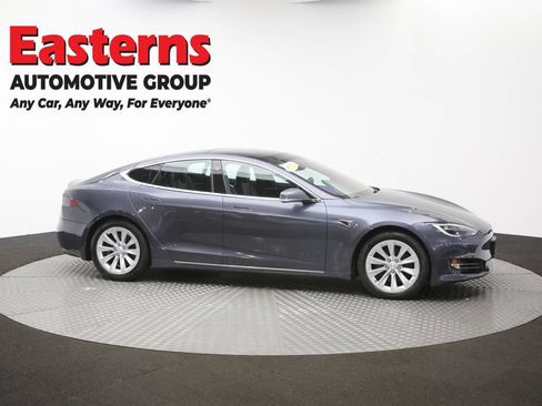 Used 2018 Tesla Model S 100D AWD/4WD image 44
