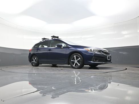 Used 2020 Subaru Impreza Premium image 9