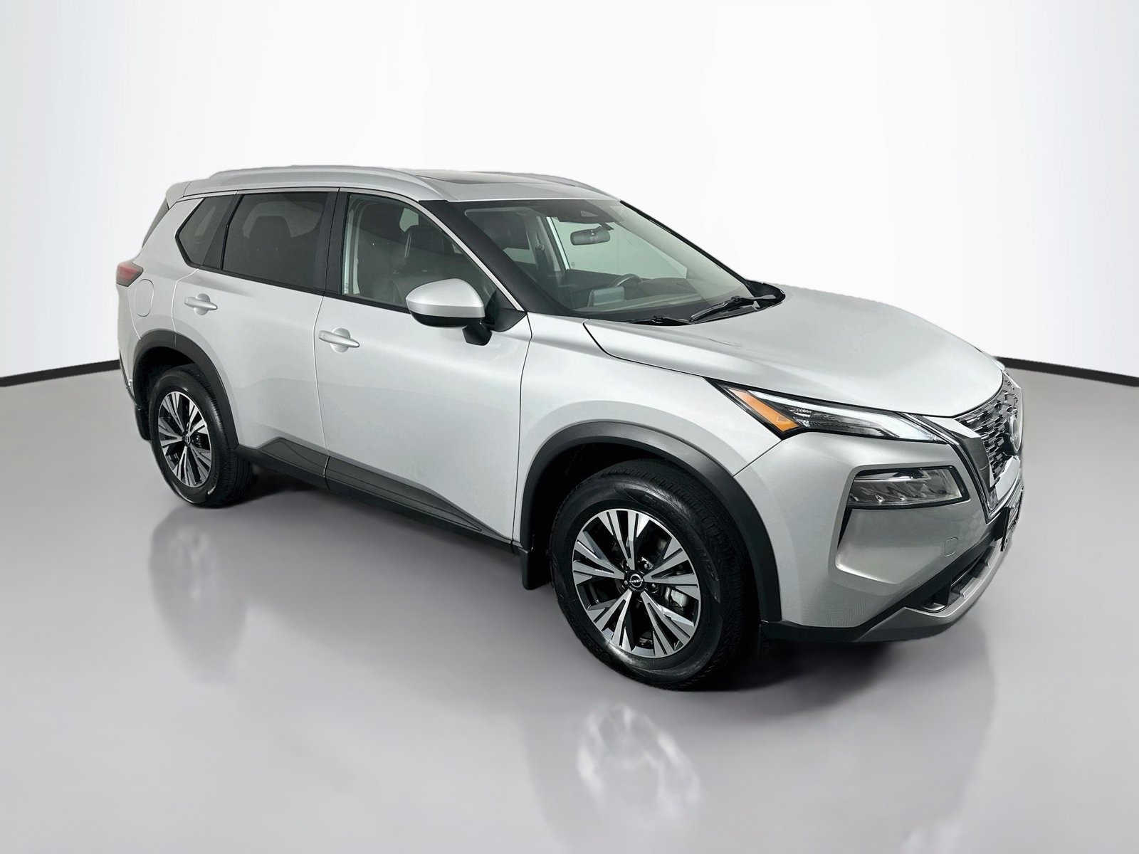 Used 2023 Nissan Rogue SV w/ SV Premium B Package AWD/4WD image 1