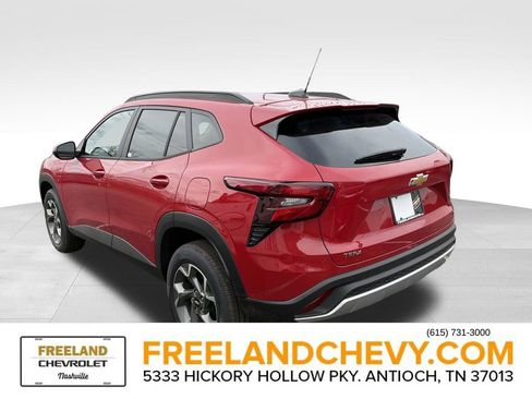 New 2026 Chevrolet Trax LT image 5