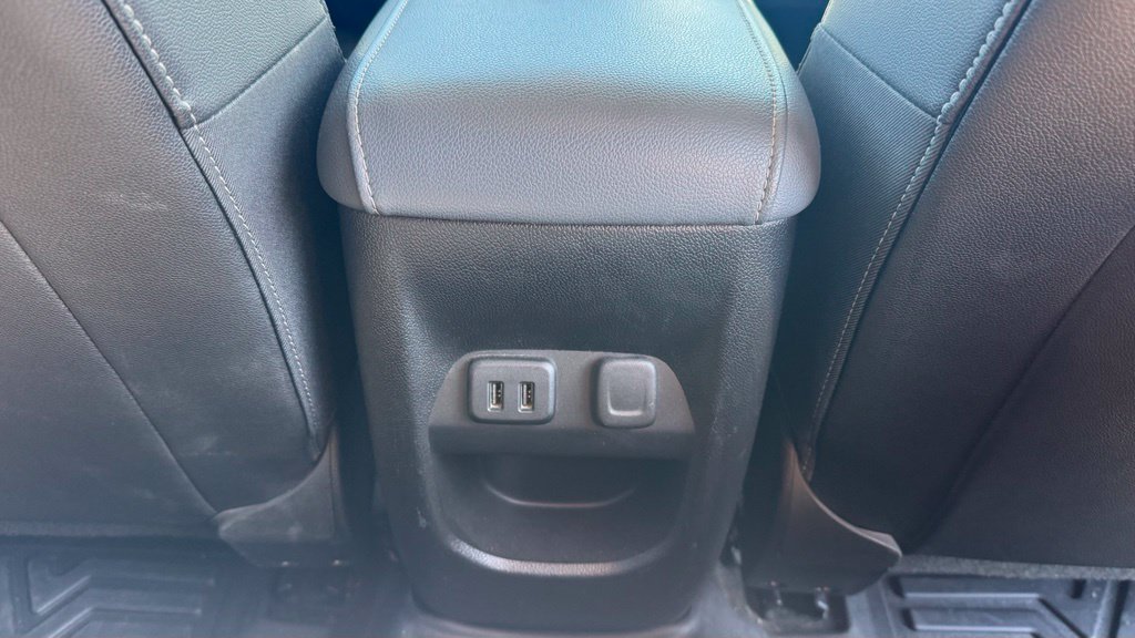 Used 2017 Chevrolet Colorado Z71 AWD/4WD image 12