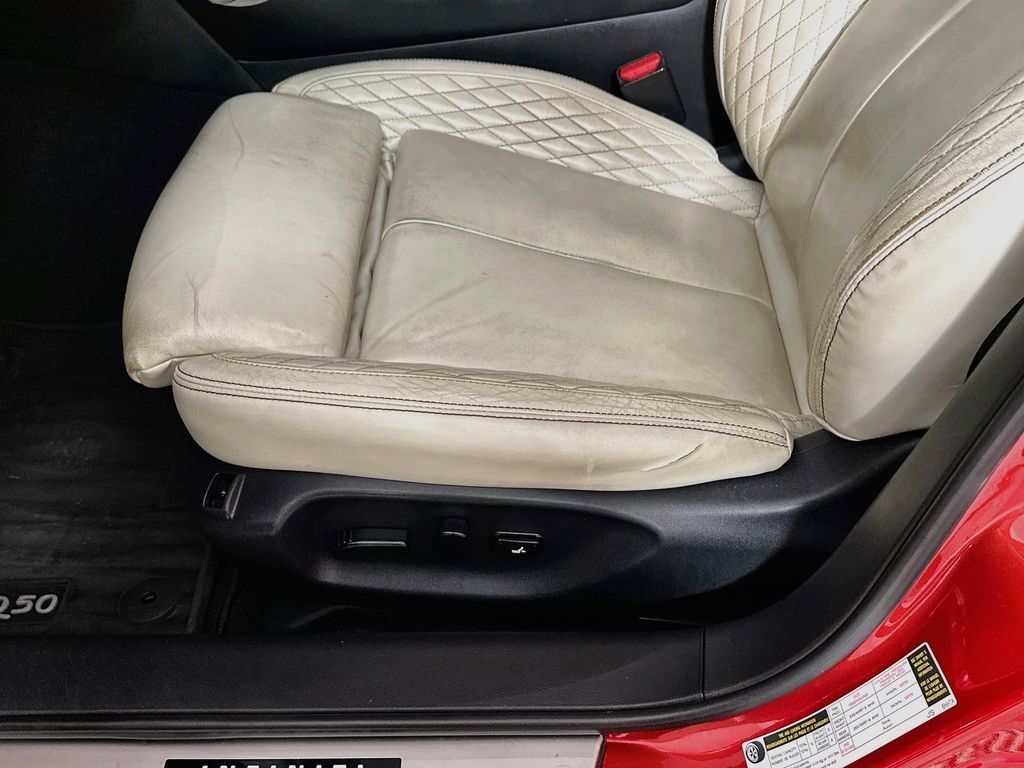 Used 2019 INFINITI Q50 Red Sport 400 w/ Carbon Fiber Package RWD image 9
