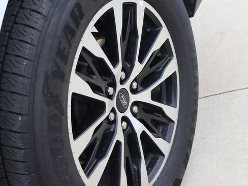 Certified 2025 Ford Expedition Max Platinum AWD/4WD image 43