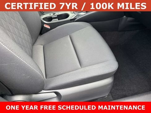 Used 2025 Toyota Corolla LE w/ LE Premium Package FWD image 10