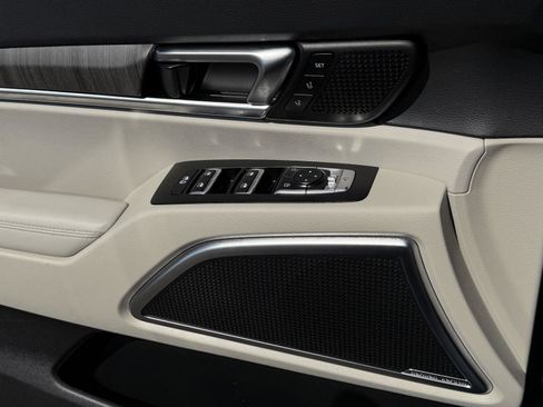 Used 2024 Kia Telluride SX w/ Towing Package image 24