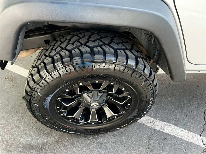 Used 2007 Jeep Wrangler Unlimited X AWD/4WD image 14