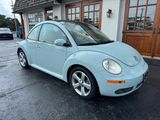 Used 2010 Volkswagen Beetle Coupe image 2