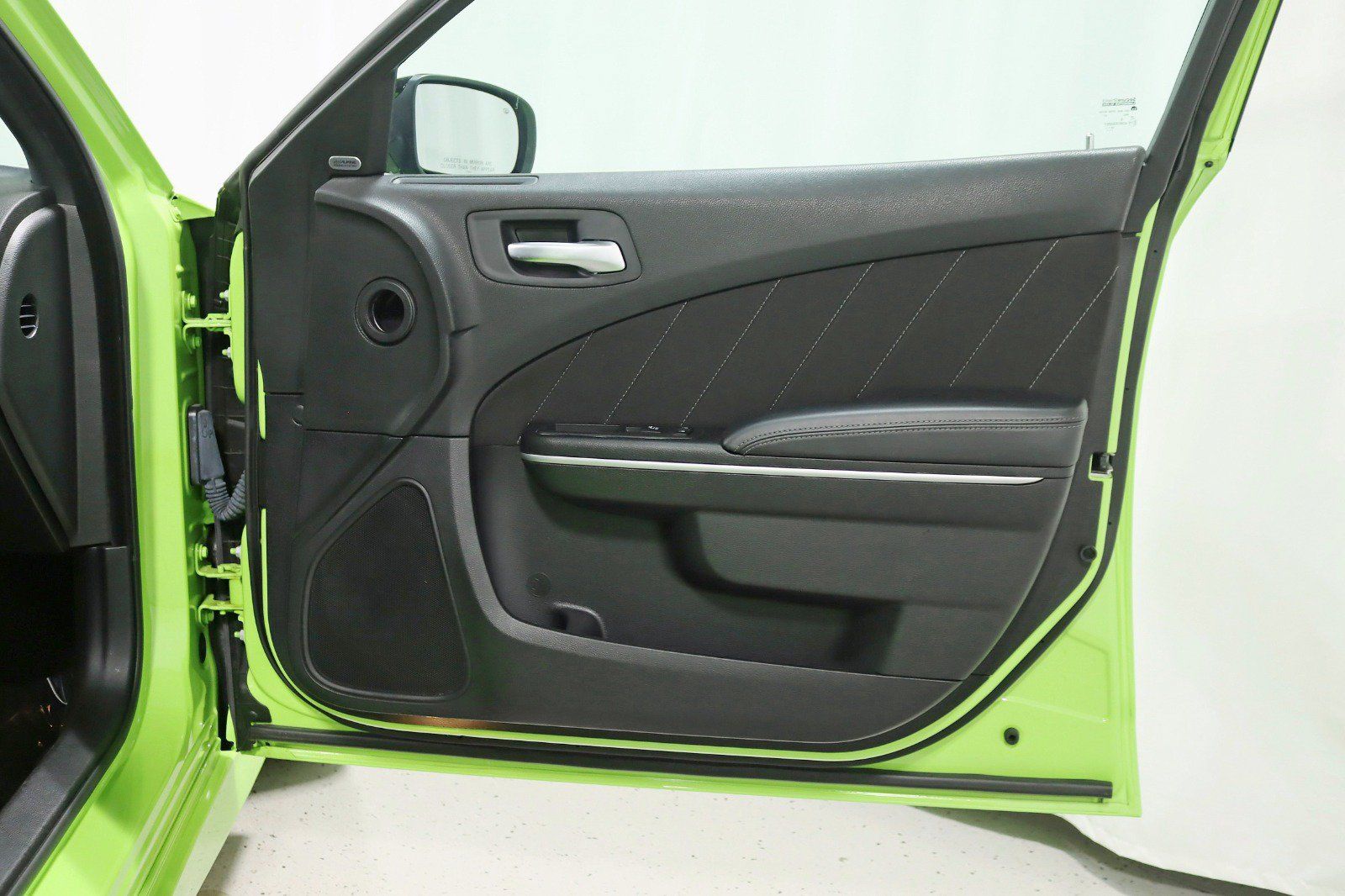 Used 2023 Dodge Charger R/T w/ Cold Weather Package RWD image 33