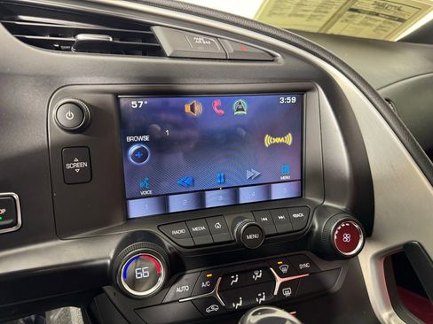 Used 2015 Chevrolet Corvette Z06 w/ Battery Protection Package image 15