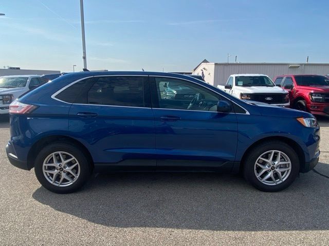 Certified 2023 Ford Edge SEL w/ Convenience Package AWD/4WD image 4