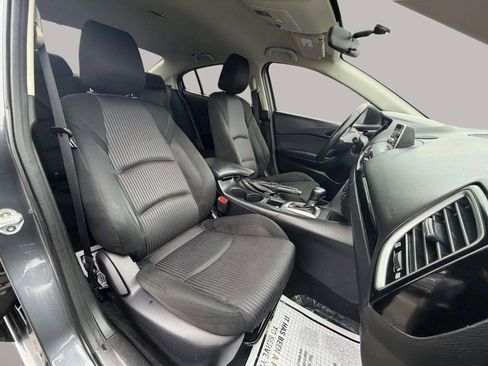 Used 2014 MAZDA MAZDA3 i Touring image 12