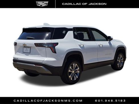 Used 2026 Chevrolet Equinox LT AWD/4WD image 5