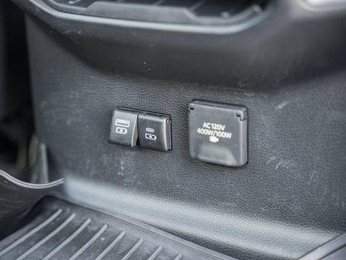 Used 2024 Toyota Tundra Limited w/ TRD Off-Road Package AWD/4WD image 32