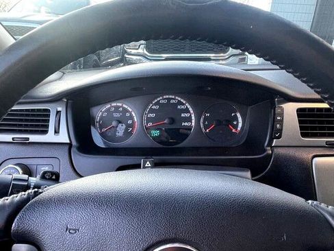 Used 2008 Chevrolet Impala SS w/ Convenience Package image 19