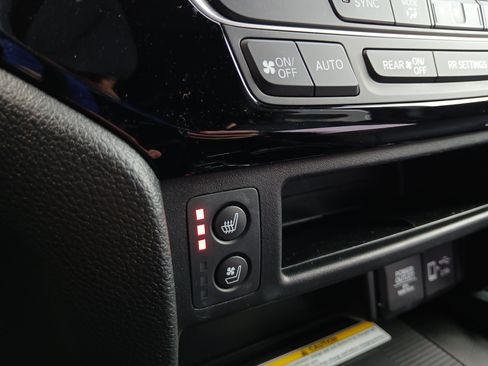 Used 2023 Honda Passport Elite image 16