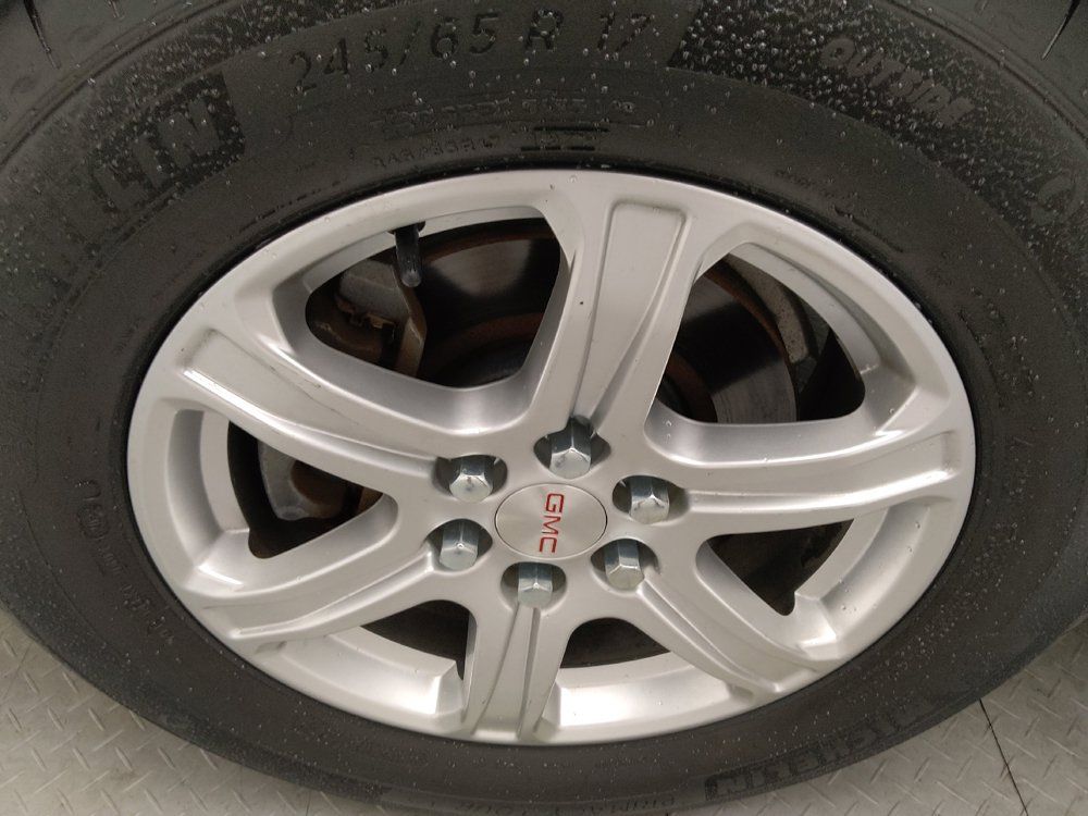 Used 2019 GMC Acadia SLE FWD image 31