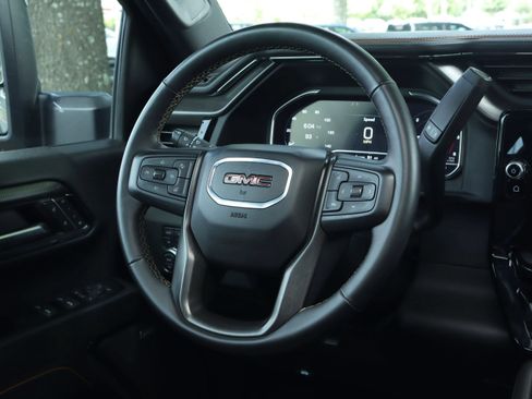 Used 2024 GMC Sierra 2500 AT4 w/ AT4 Premium Plus Package AWD/4WD image 26