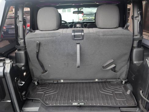 Used 2020 Jeep Wrangler Sport AWD/4WD image 44