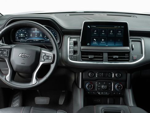 Used 2023 Chevrolet Tahoe RST w/ Luxury Package AWD/4WD image 9