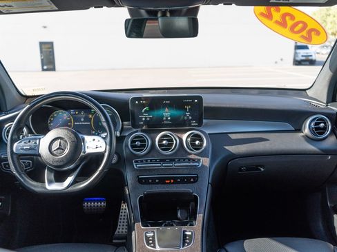 Used 2022 Mercedes-Benz GLC 300 image 20