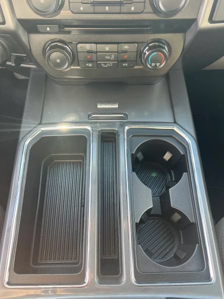 Used 2018 Ford F150 XLT w/ Equipment Group 302A Luxury AWD/4WD image 23